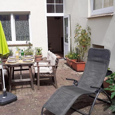2-Zimmer-Ferienwohnung-Im-1-Obergeschoss Lubeck Exterior photo